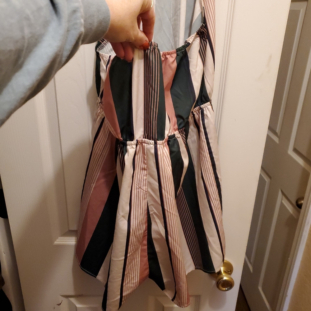 4 for $10, Shein Romper - Picture 4 of 6